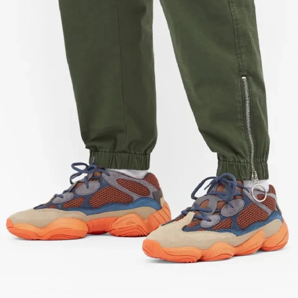 Adidas Yeezy 500 ‘Enflame’ Sneakers - Picture 13 of 14